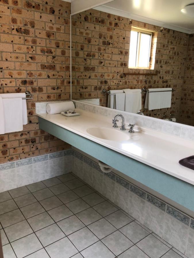 Cardiff Motor Inn ニューカッスル エクステリア 写真