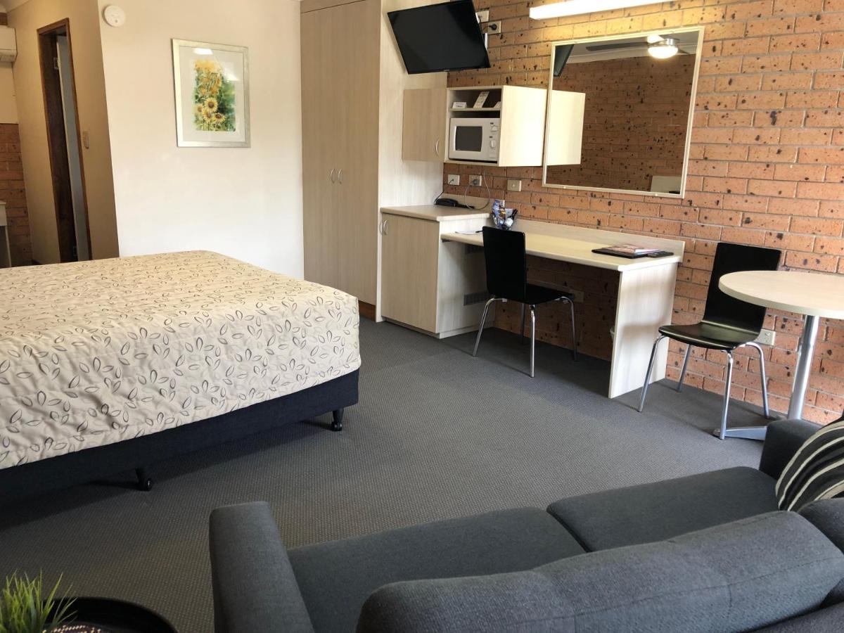 Cardiff Motor Inn ニューカッスル エクステリア 写真
