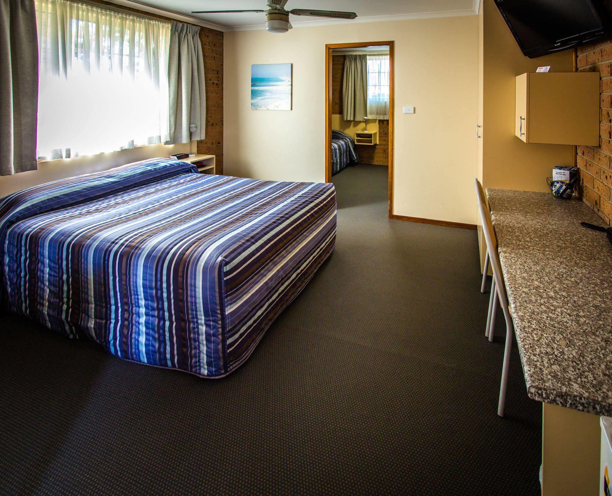 Cardiff Motor Inn ニューカッスル エクステリア 写真