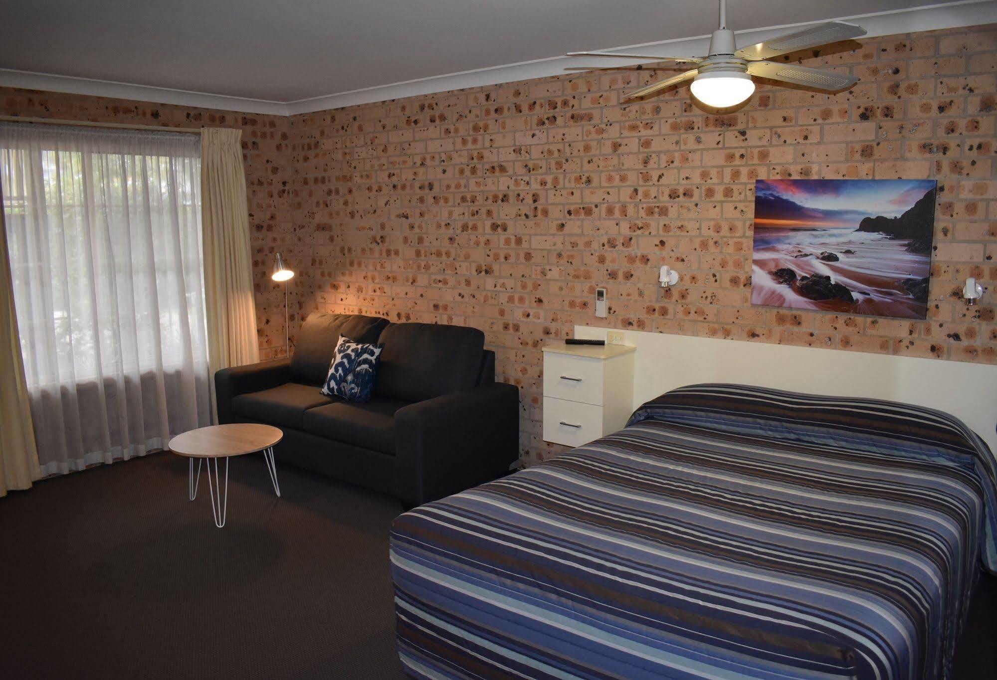 Cardiff Motor Inn ニューカッスル エクステリア 写真